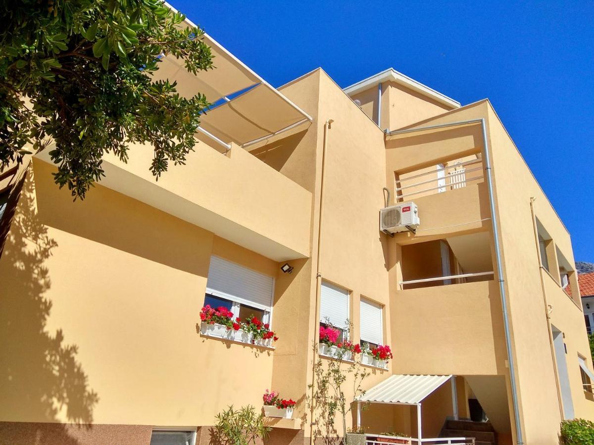 אורביץ Apartments Koval מראה חיצוני תמונה